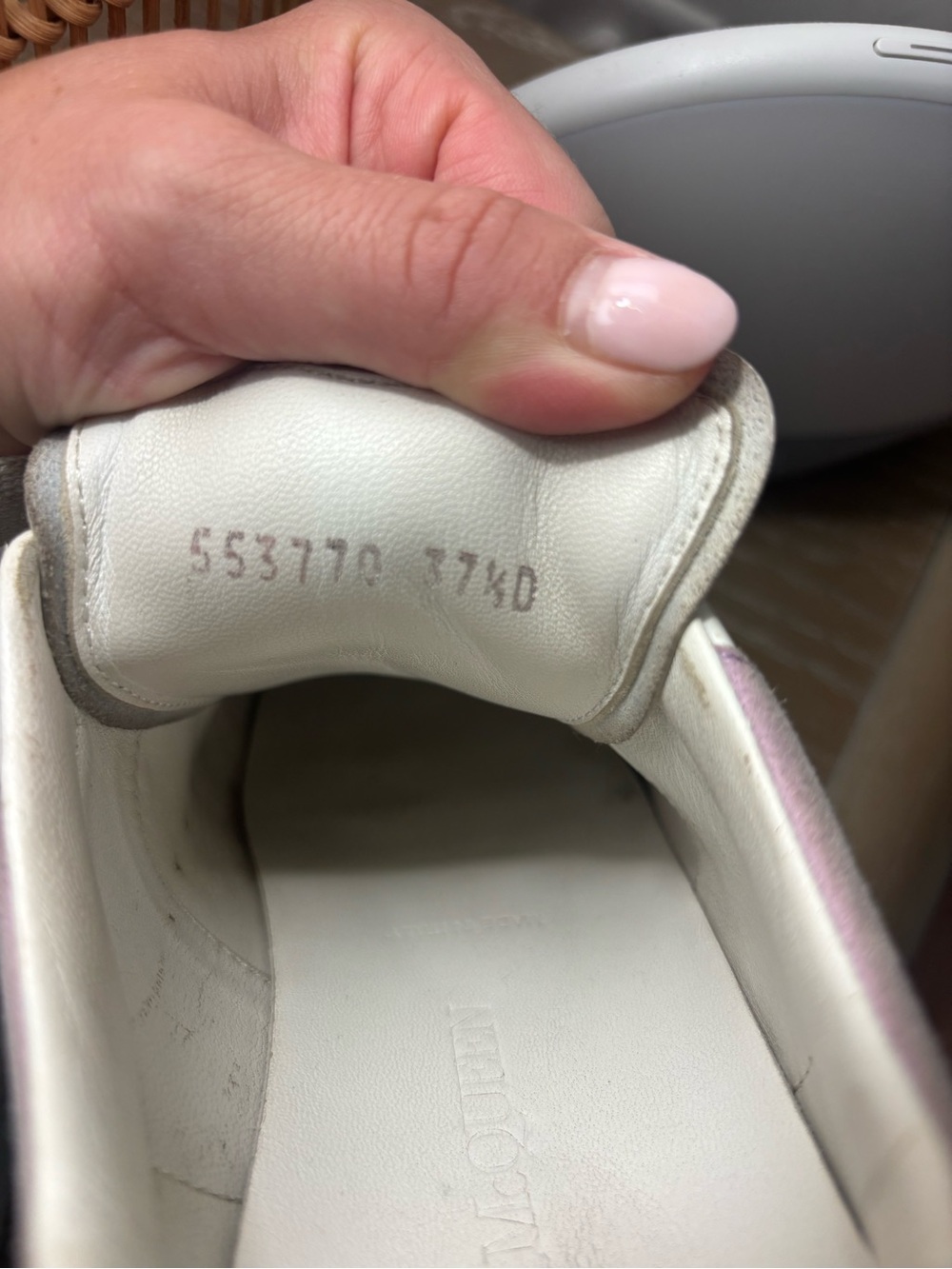 alexander mcqueen size 37! sneaker